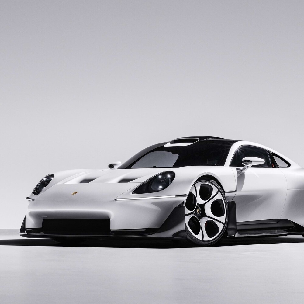Future History: Porsche Mission S